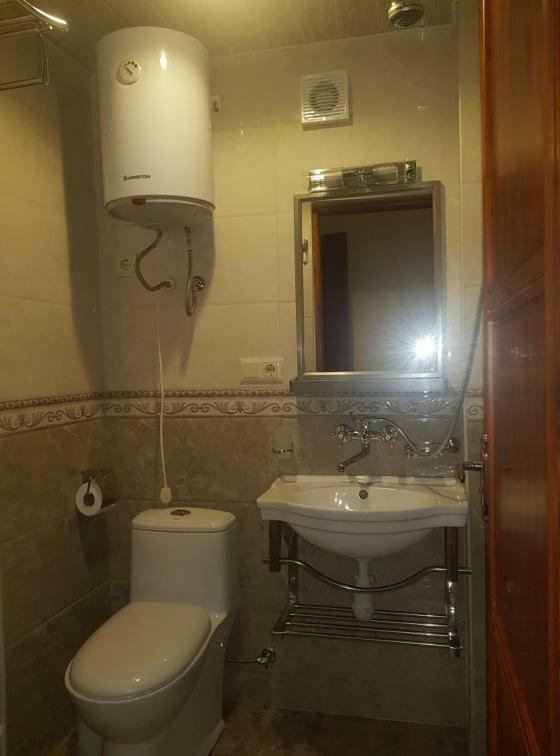 Hotel Iveria Абастумани Экстерьер фото